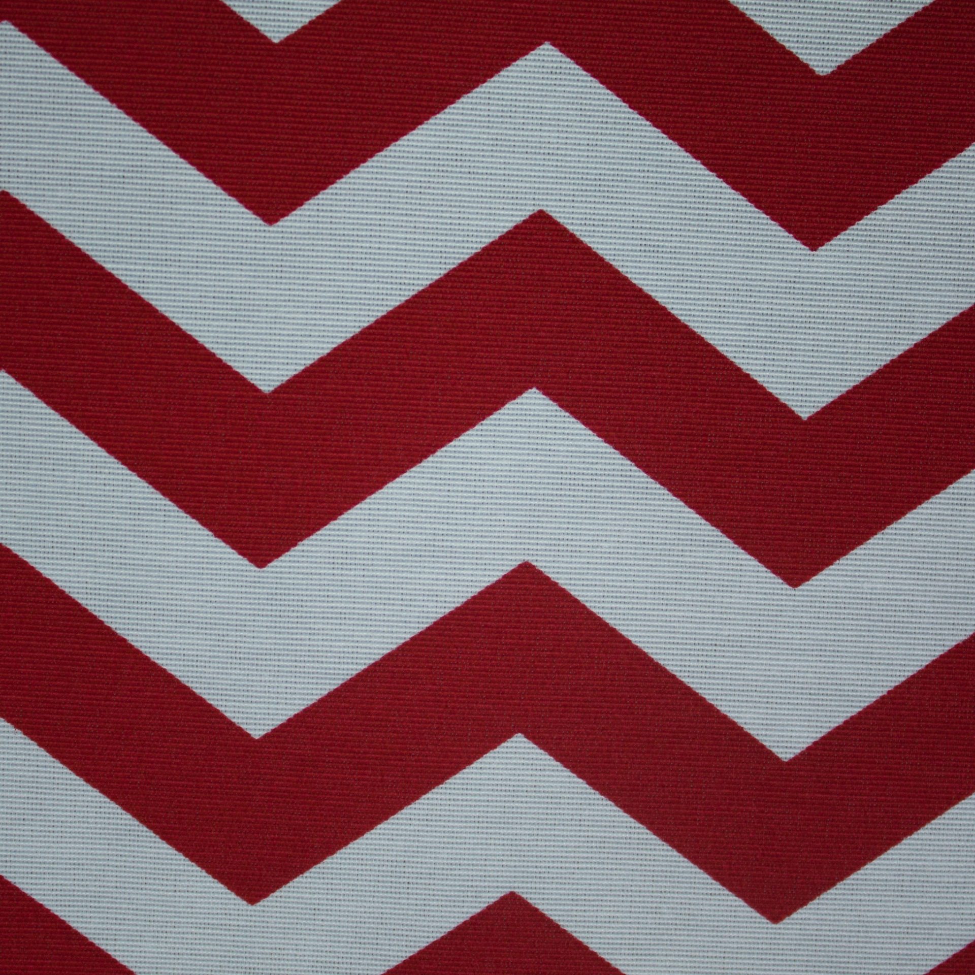 Tecido para Decoração Gorgurinho Chevron Vermelho e Branco