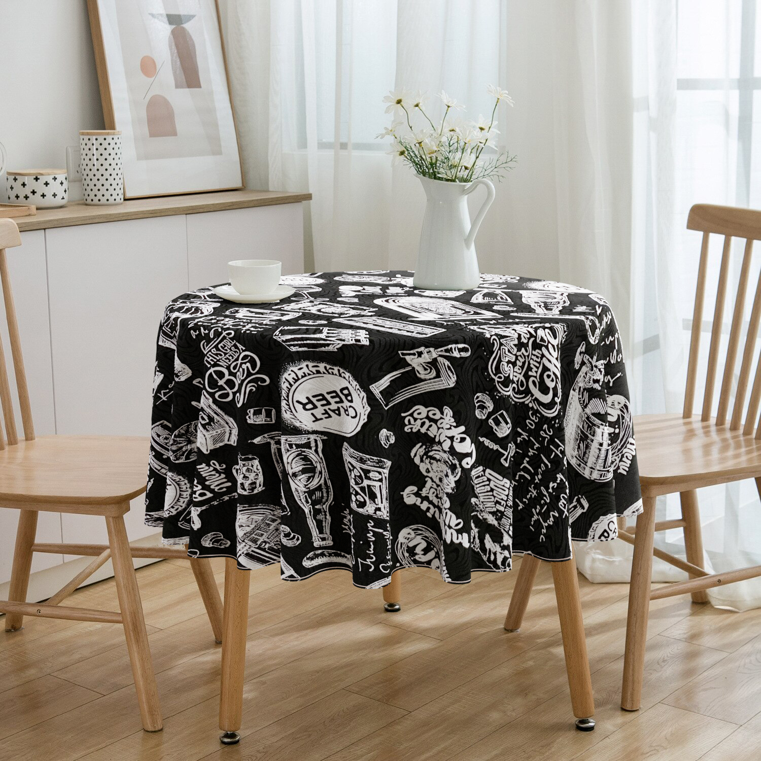 Toalha De Mesa Redonda Estampada Bar Preto 4 Lugares