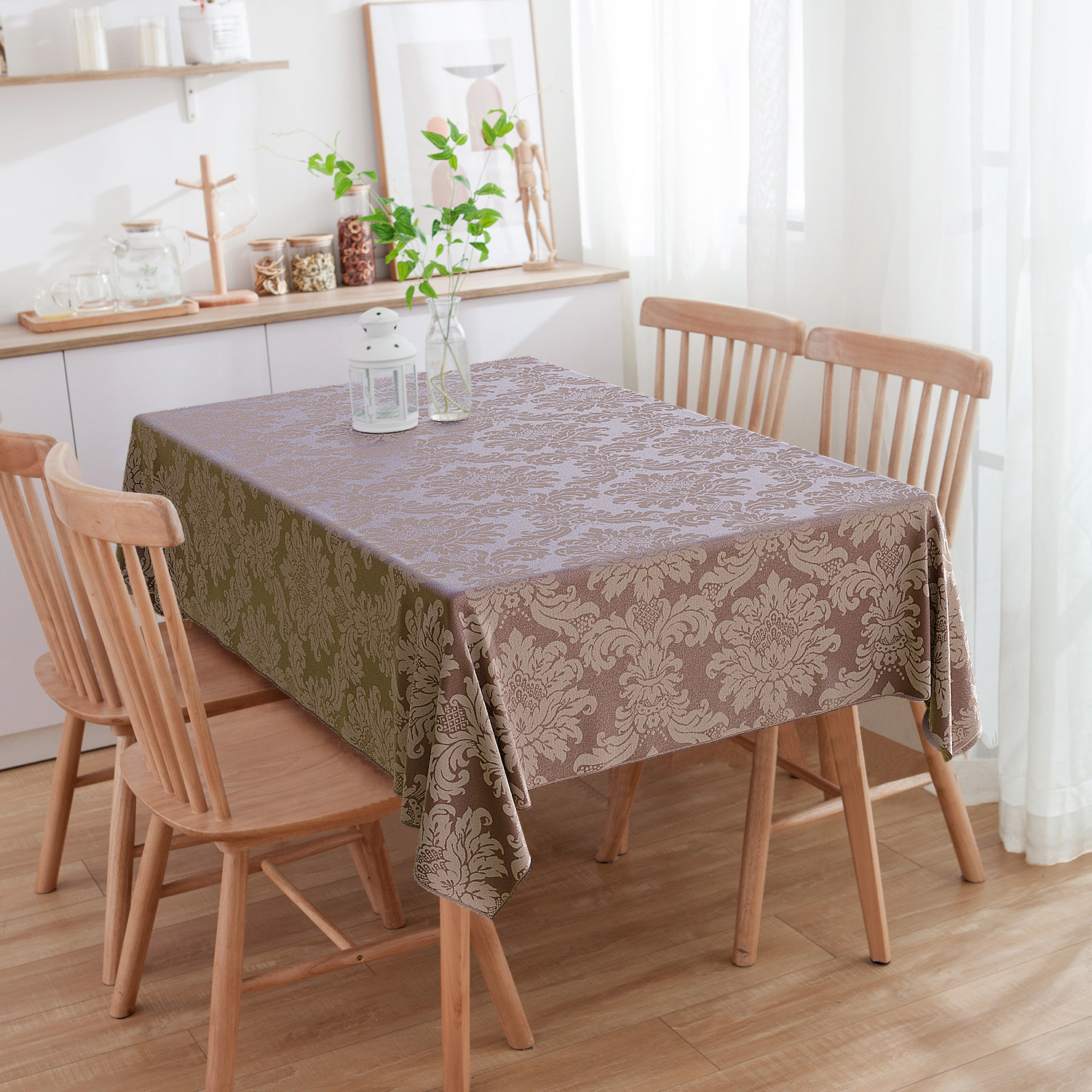 Toalha de Mesa Quadrada Medalhão Marrom e Bege 2.20m x 2.20m