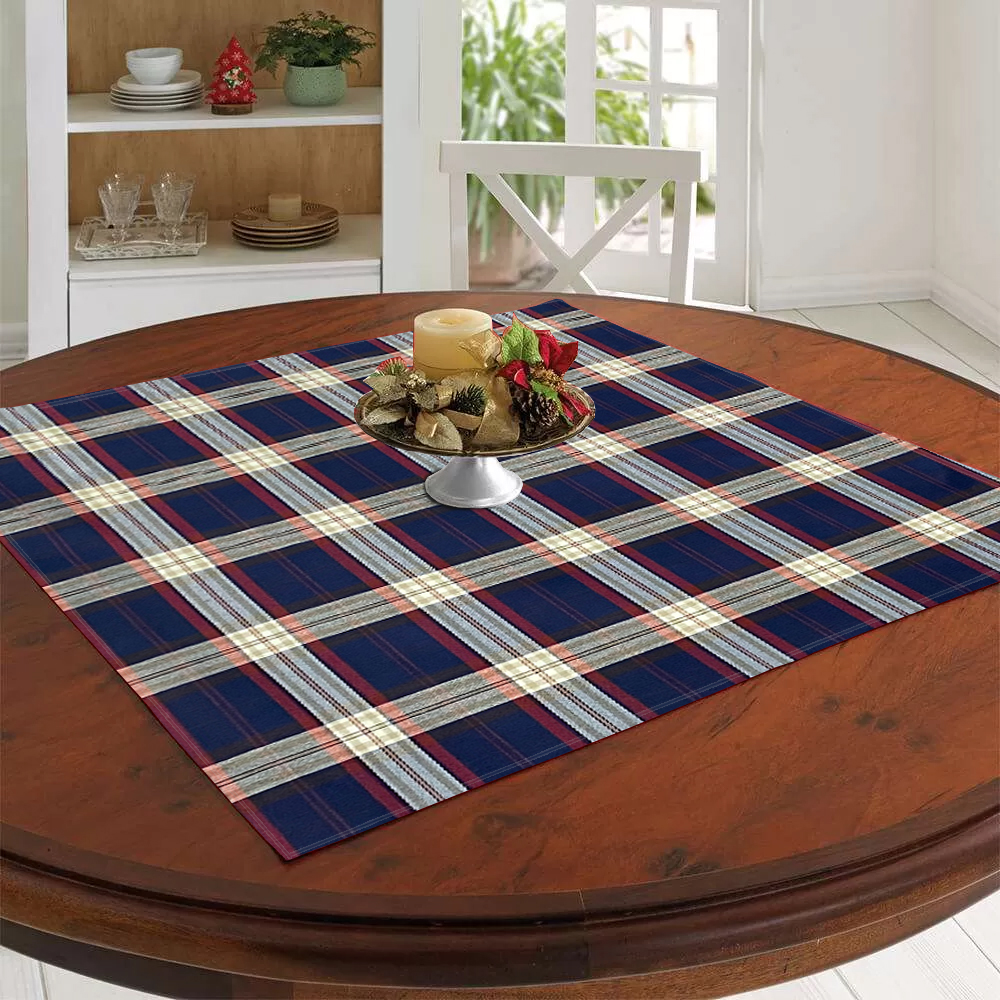 Toalha Centro De Mesa Em Jacquard Estampado Quadriculado Azul Escuro